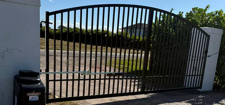 Driveway Fence Repair Christiansburg
